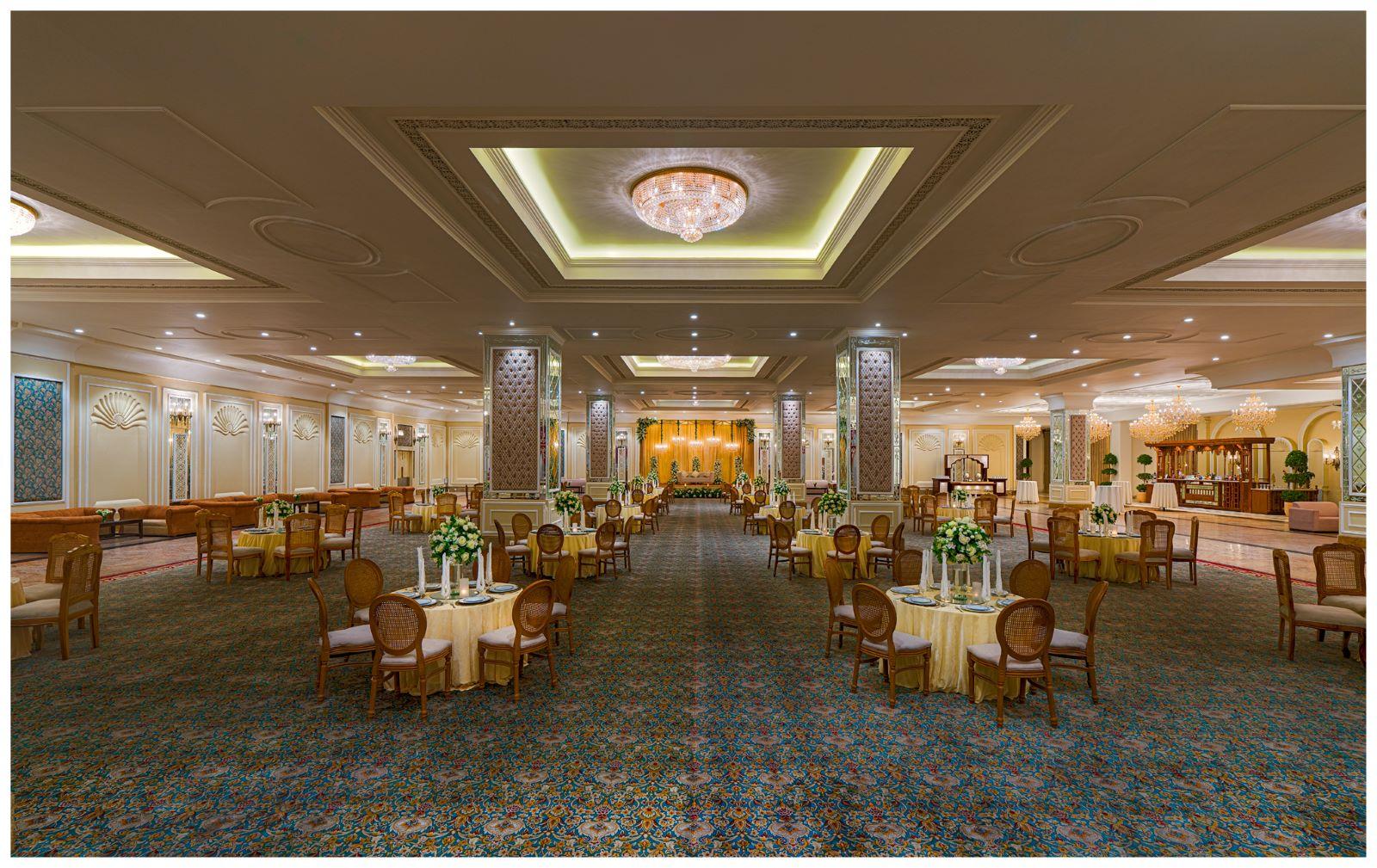 dinings image